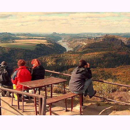 Schwarz Bad Schandau